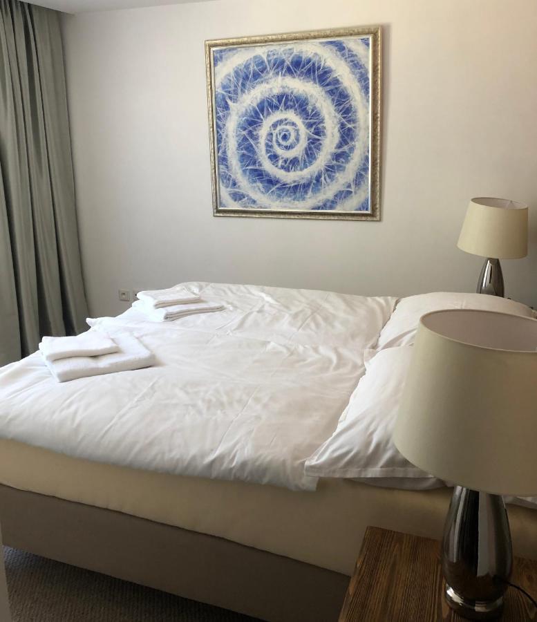 Hotel Galeria Pezinska Baba Pezinok Buitenkant foto